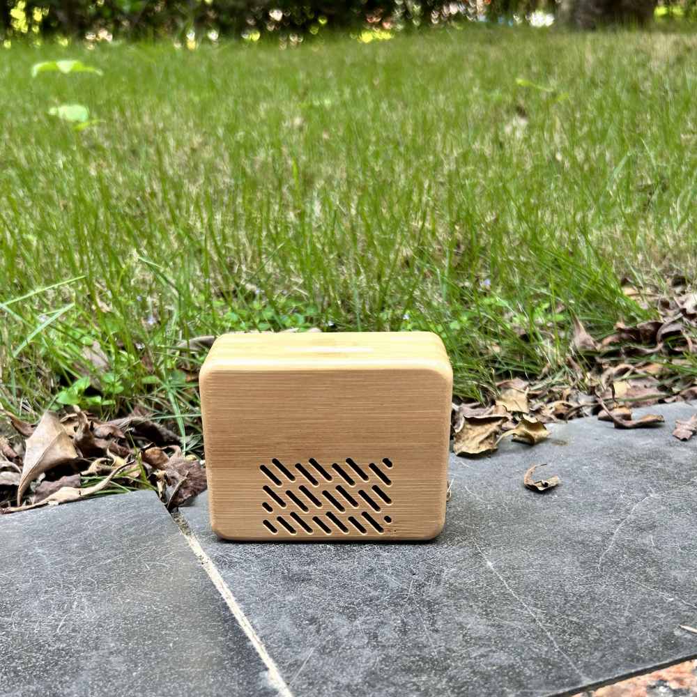 wood bluetooth speaker